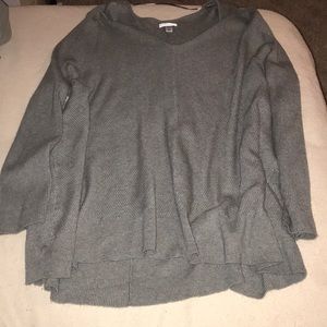 SOFT SWEATER- NEVER WORN